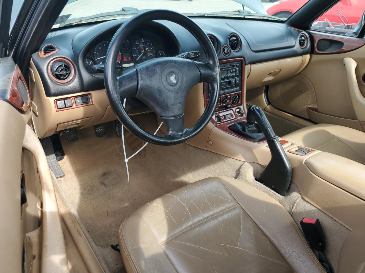 2000 Mazda Mx-5 Miata Base VIN: JM1NB3536Y0154034 Lot: 56034555