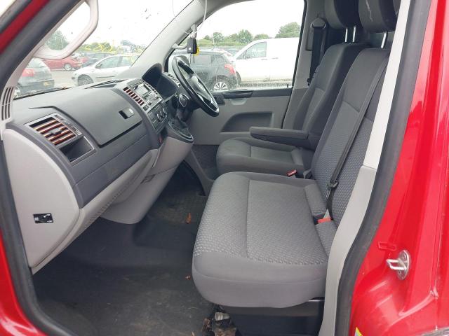 2014 VOLKSWAGEN TPORTER T3