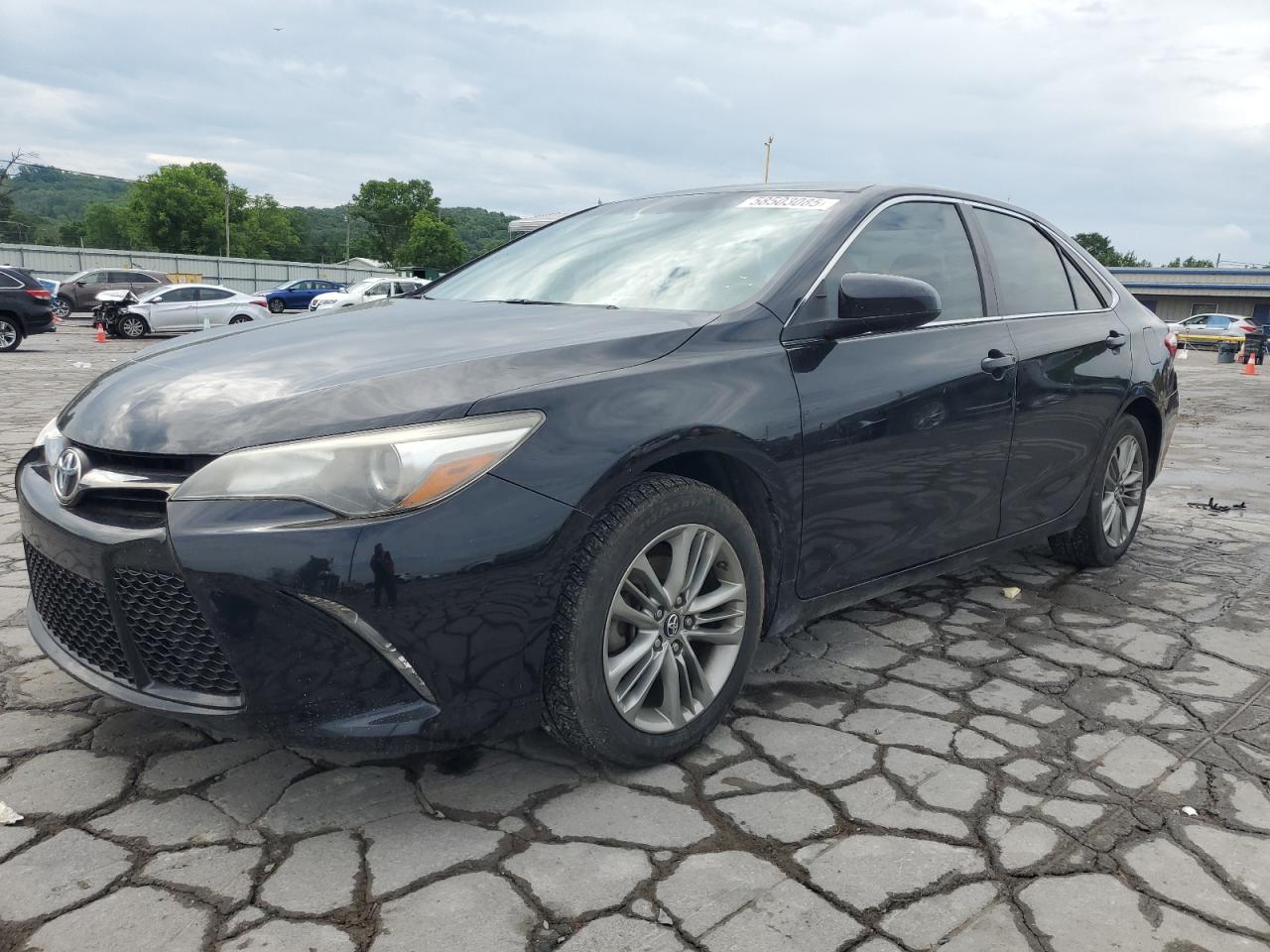 2017 Toyota Camry Le na sprzedaż w Lebanon, TN - Side