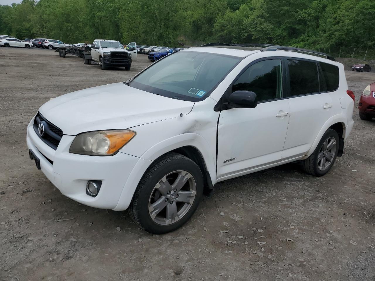 2009 Toyota Rav4 Sport zu verkaufen in Marlboro, NY - All Over