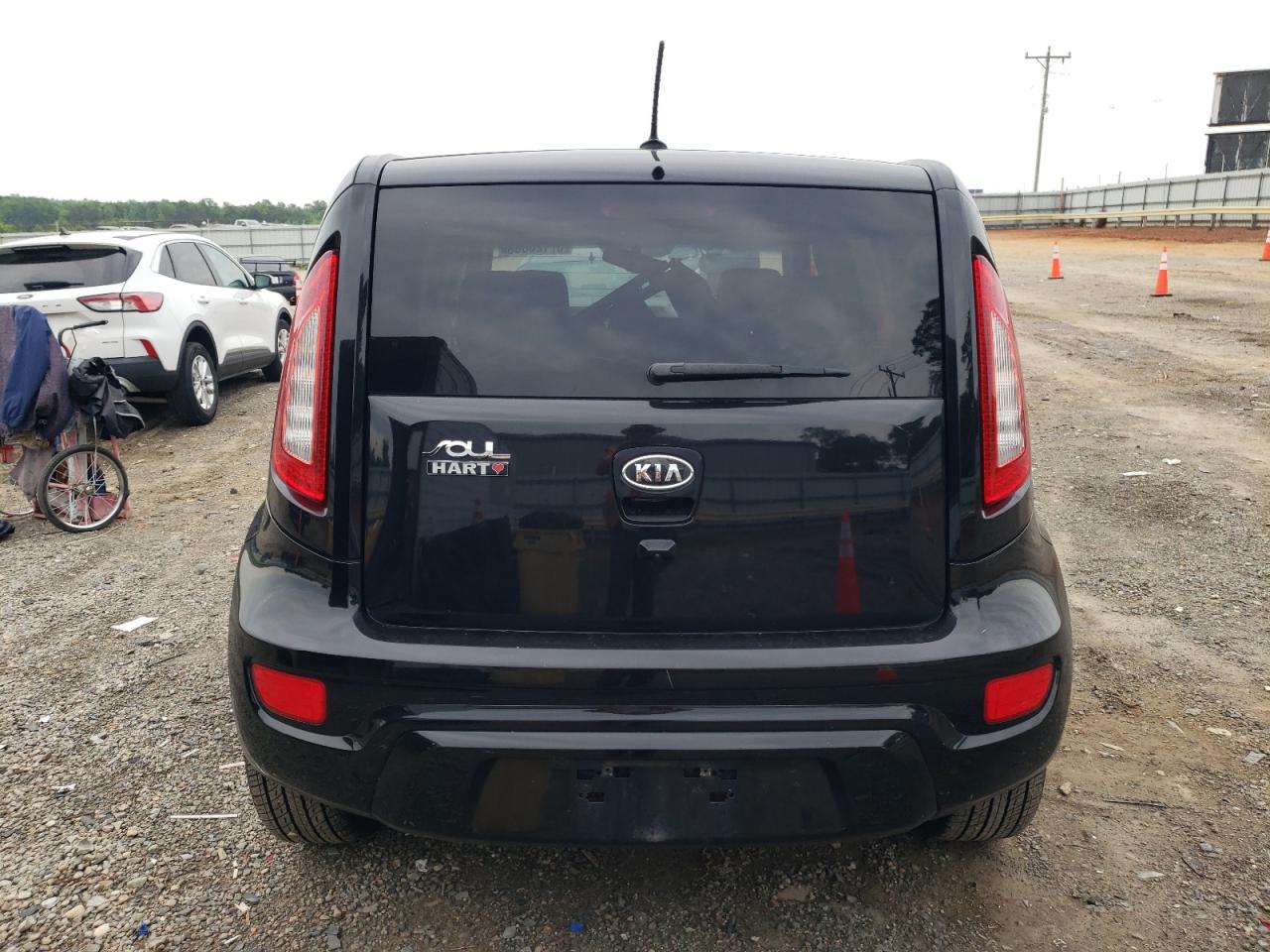 2012 Kia Soul + VIN: KNDJT2A63C7743385 Lot: 57125885