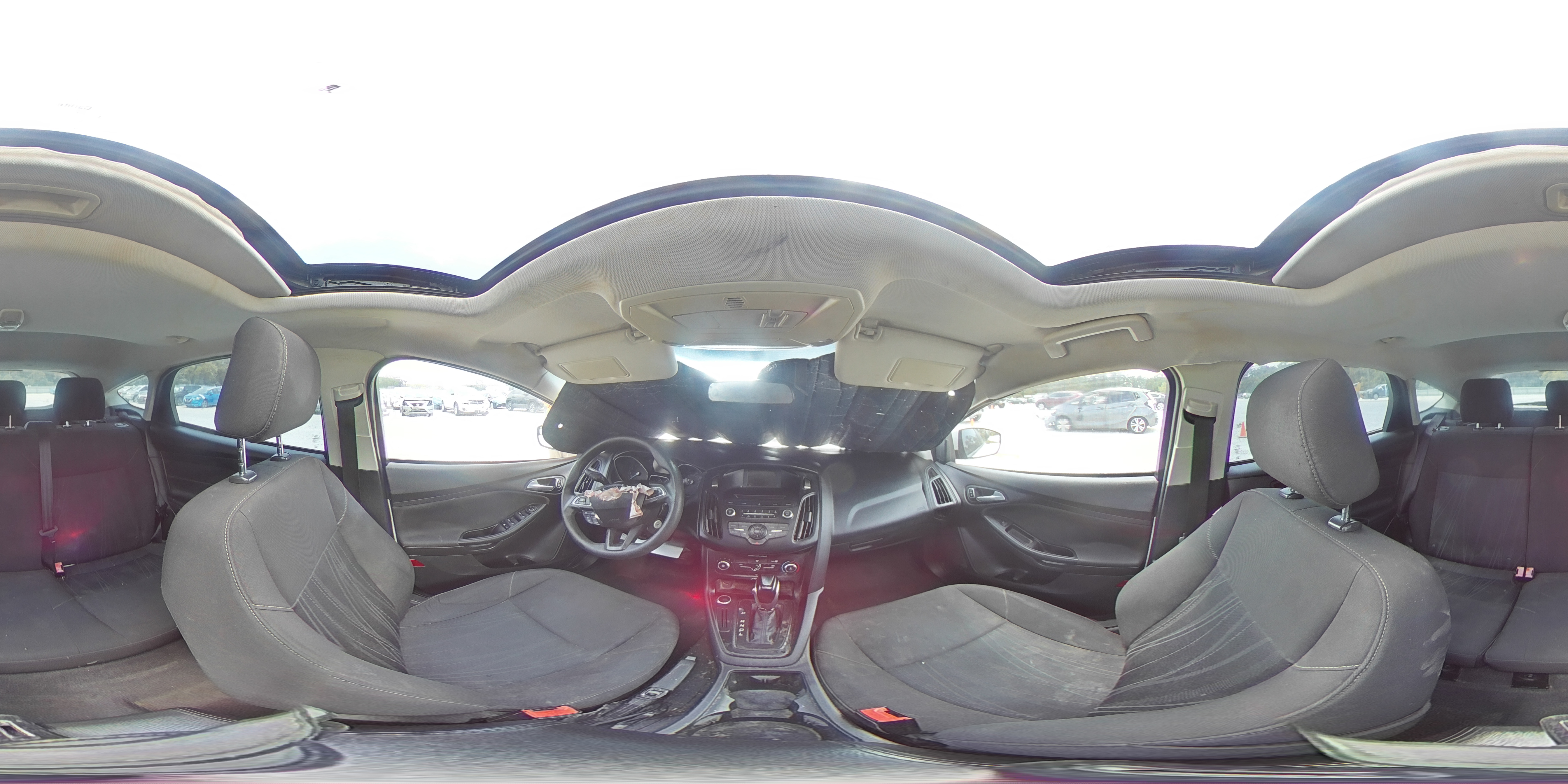 2015 Ford Focus Se VIN: 1FADP3K22FL229550 Lot: 56984995