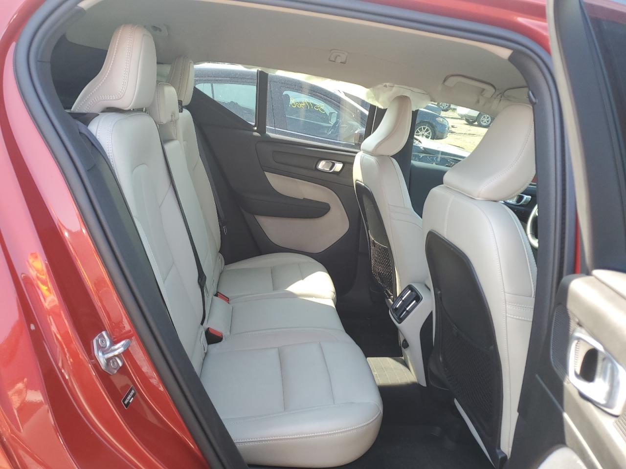 2019 Volvo Xc40 T4 Momentum VIN: YV4AC2HK8K2048198 Lot: 56957335