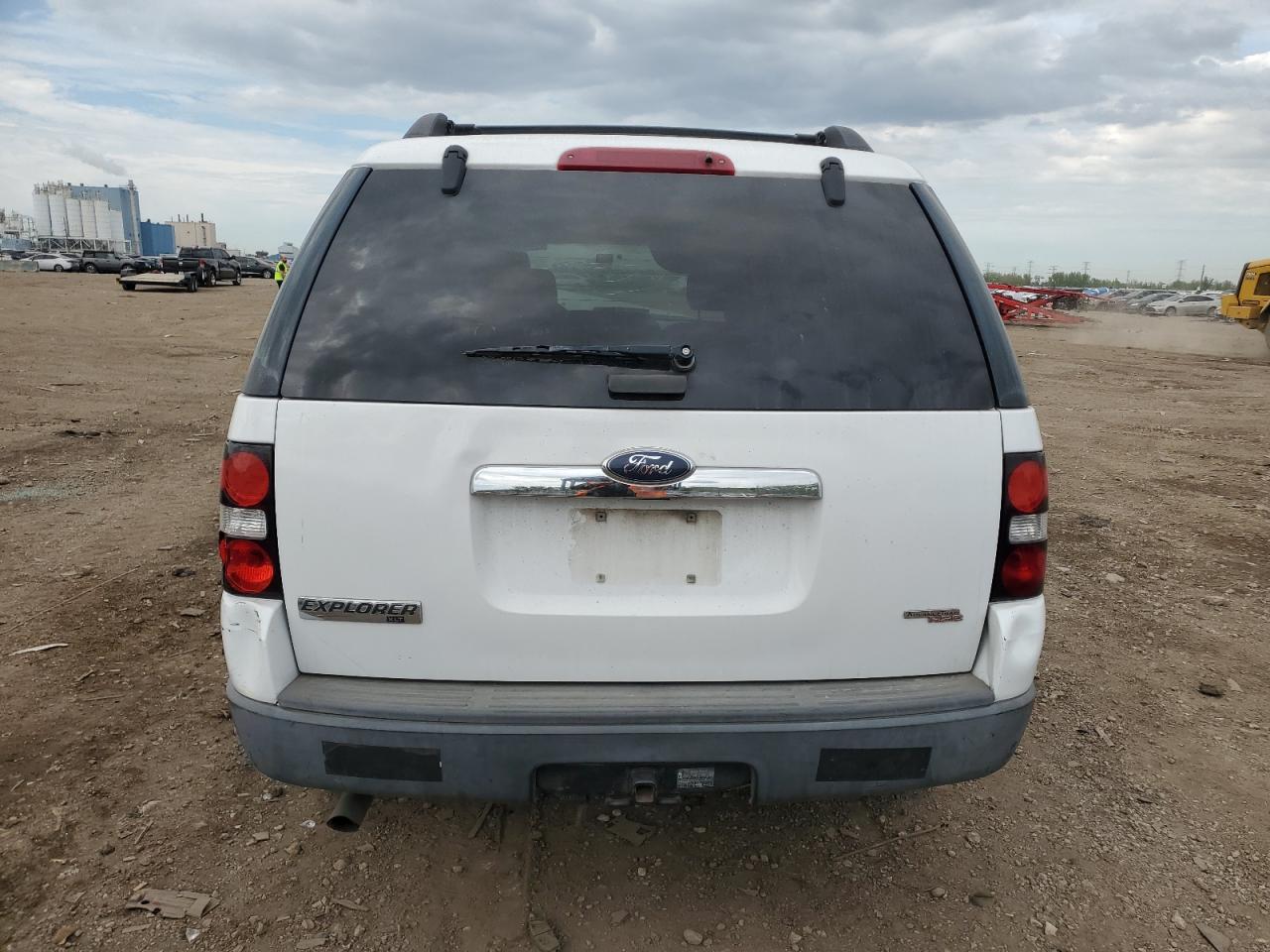 2007 Ford Explorer Xlt VIN: 1FMEU63E27UB71996 Lot: 56256295