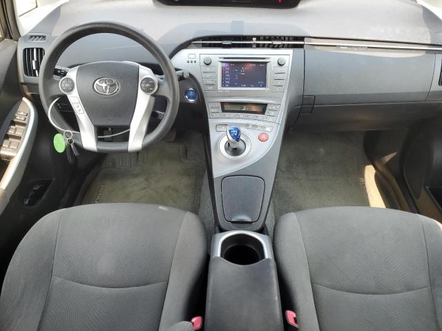 Хэтчбеки TOYOTA PRIUS 2013 Красный