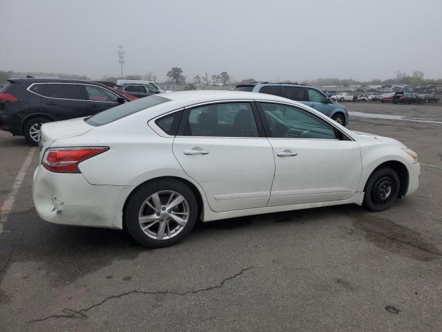 Sedans NISSAN ALTIMA 2014 White