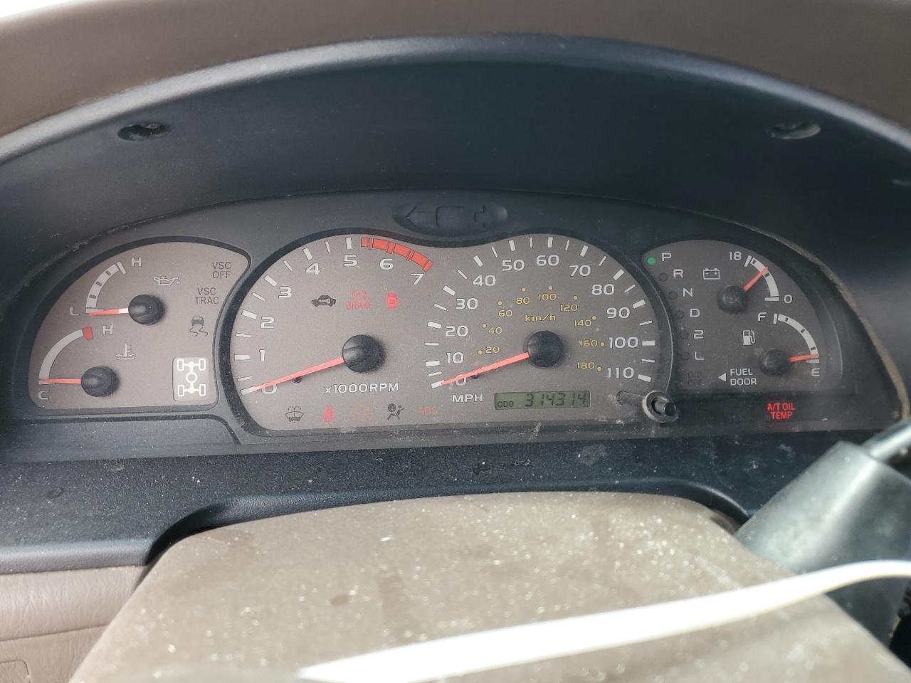2004 Toyota Sequoia Limited VIN: 5TDBT48A14S217967 Lot: 56212865
