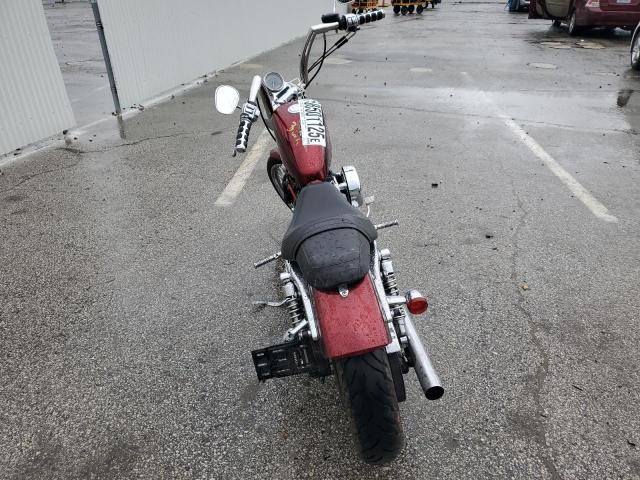 undisplay HARLEY-DAVIDSON XL1200 V 2012 Червоний