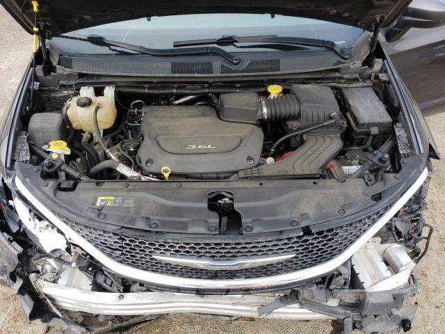 2017 CHRYSLER PACIFICA LX  