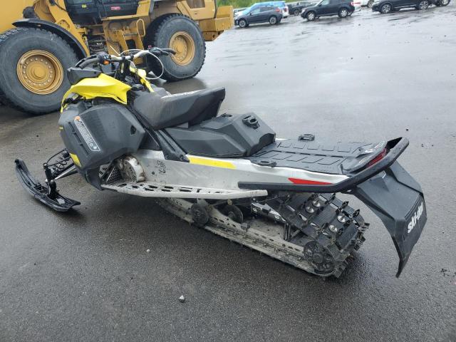 2021 SKIDOO RENEGADE  