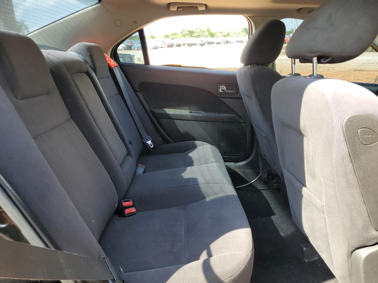 2009 Mercury Milan VIN: 3MEHM07Z09R624727 Lot: 56395555