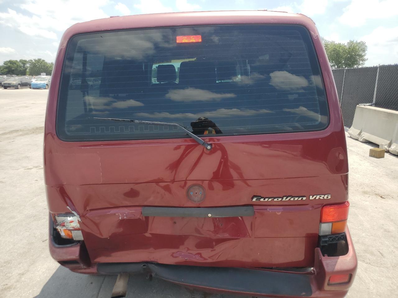 1999 Volkswagen Eurovan Mv VIN: WV2MH2703XH045037 Lot: 57109265