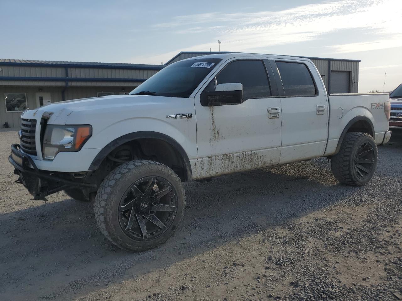 2011 Ford F150 Supercrew იყიდება Earlington-ში, KY - Front End