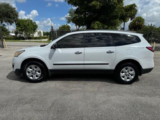 2016 CHEVROLET TRAVERSE LS  
