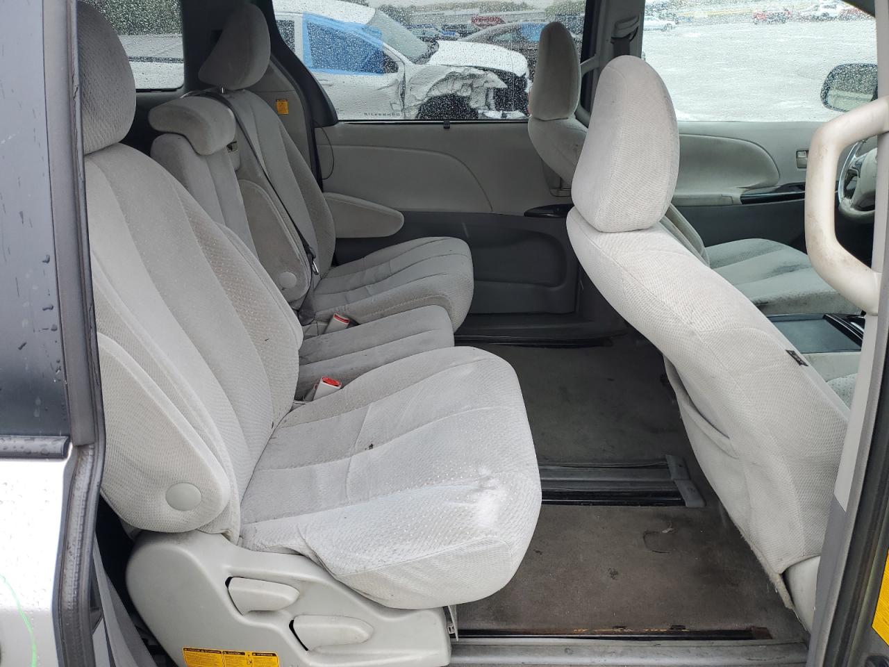2011 Toyota Sienna Le VIN: 5TDKK3DC2BS023126 Lot: 56932525