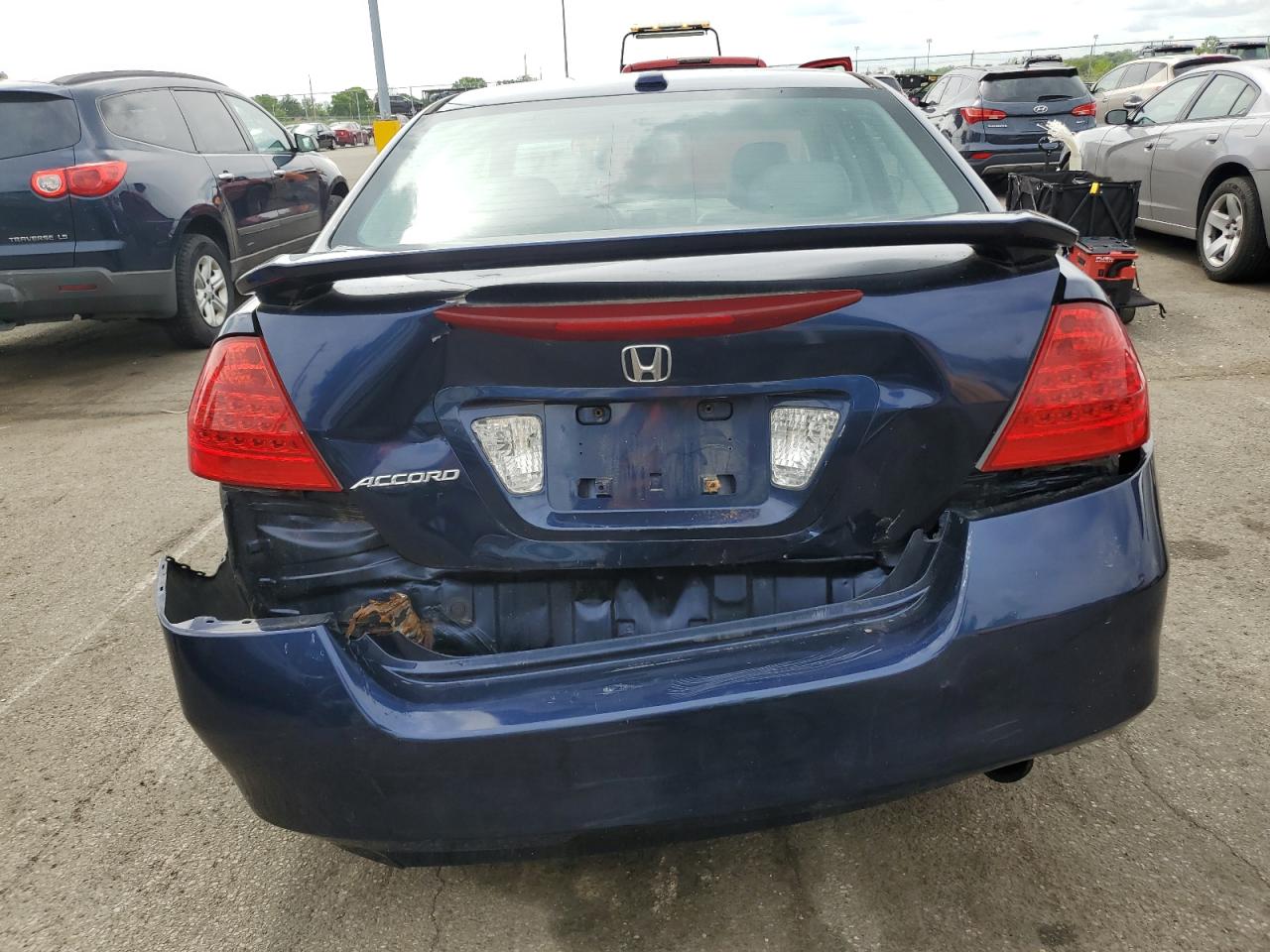 2007 Honda Accord Ex VIN: 1HGCM56867A103392 Lot: 56128425