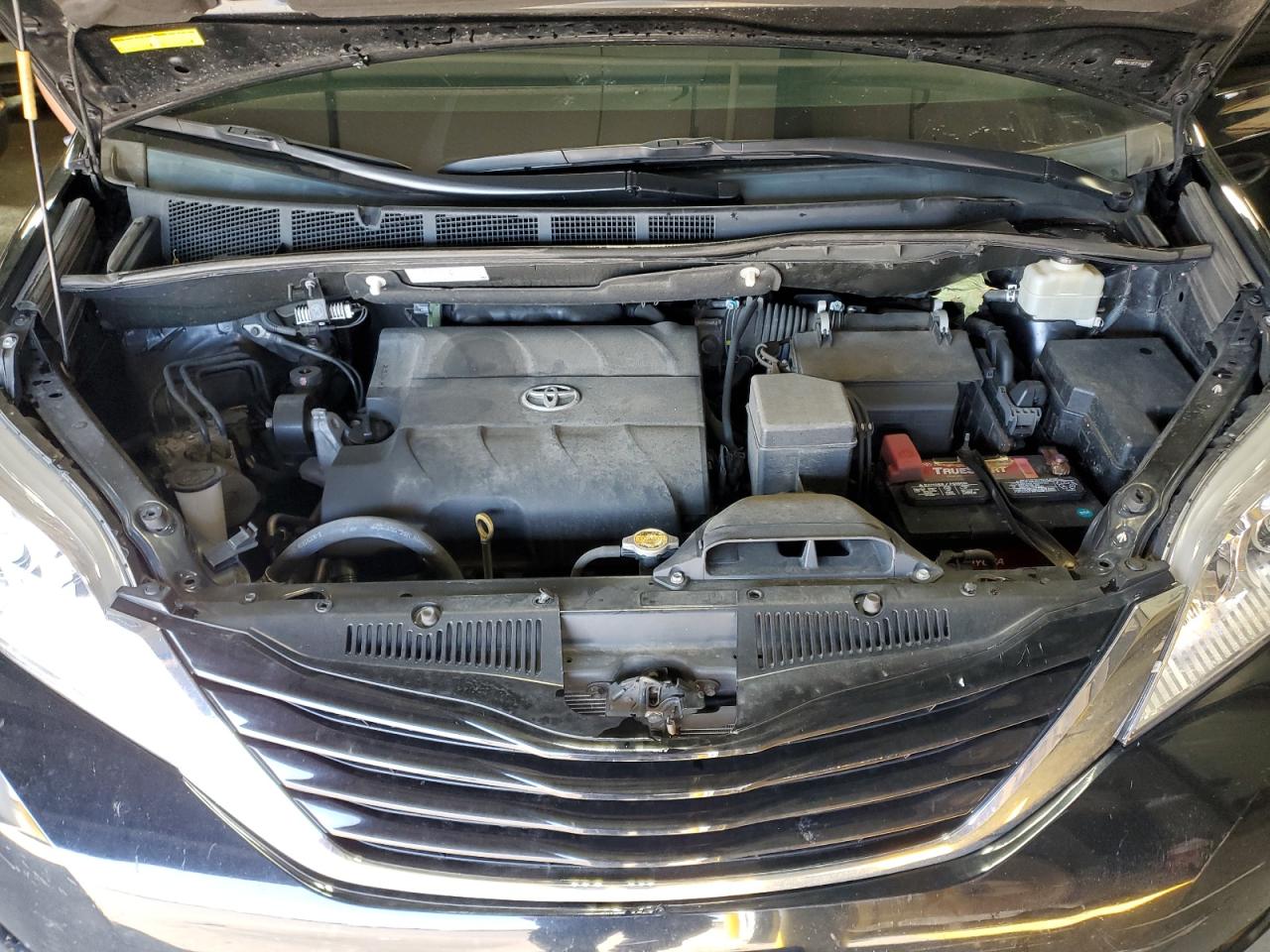 2015 Toyota Sienna Le VIN: 5TDKK3DC2FS556535 Lot: 56310525