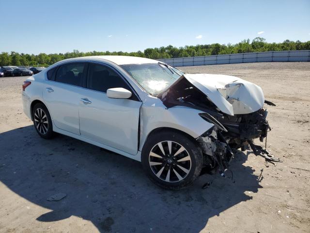  NISSAN ALTIMA 2018 Biały