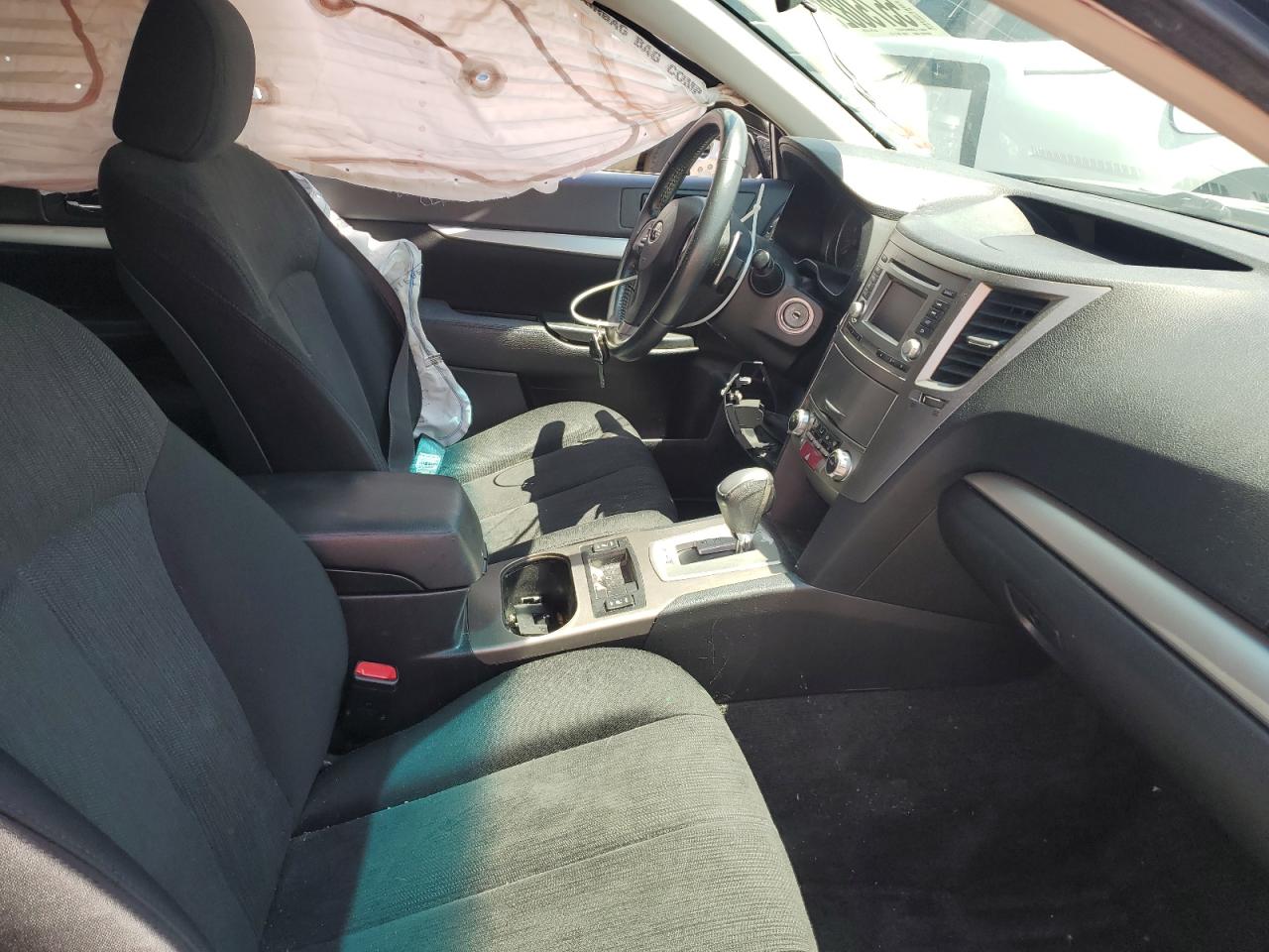 2014 Subaru Outback 2.5I Premium VIN: 4S4BRBCC2E3212481 Lot: 55750825