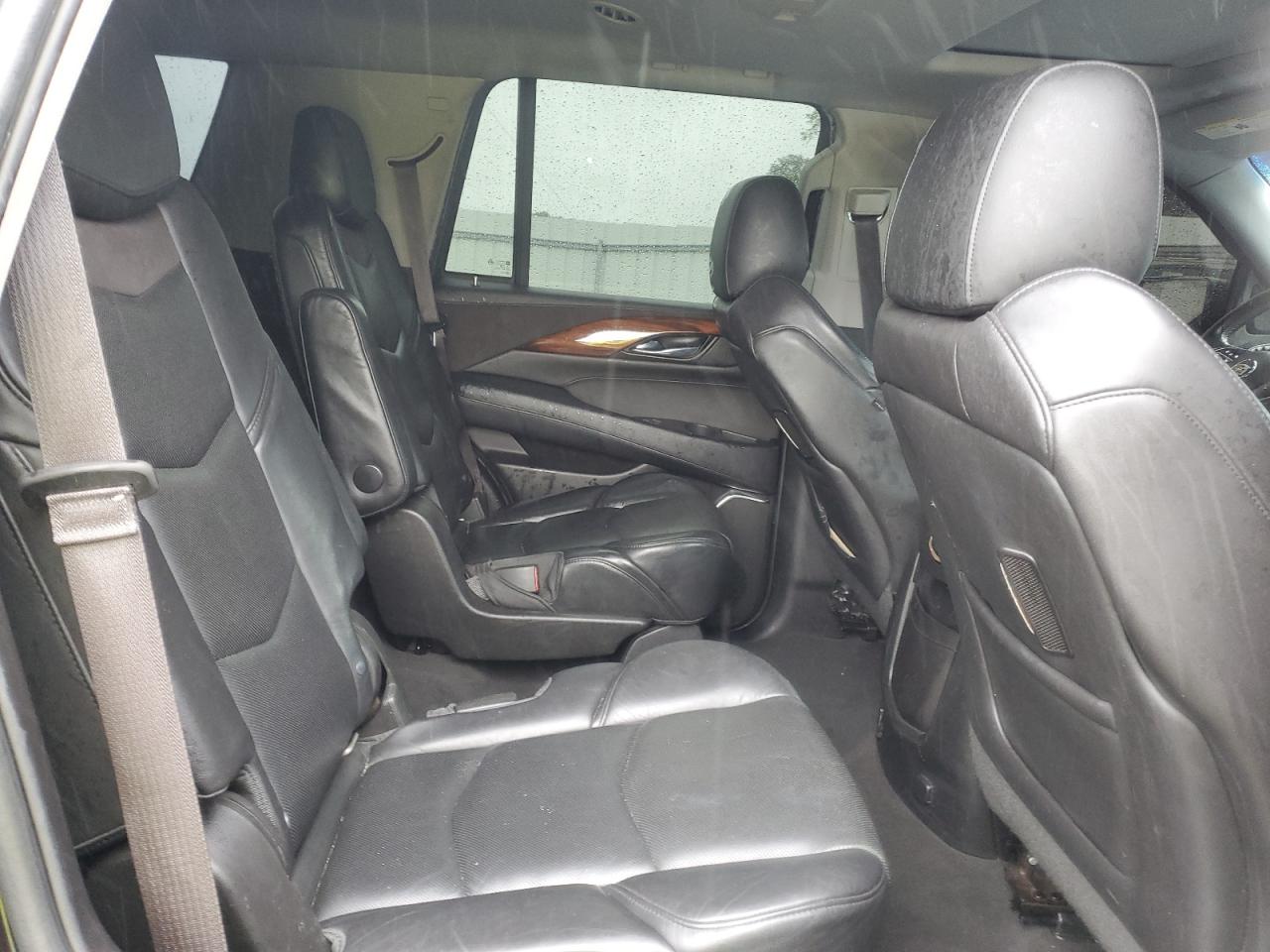 2015 Cadillac Escalade Luxury VIN: 1GYS4BKJXFR207265 Lot: 56494095