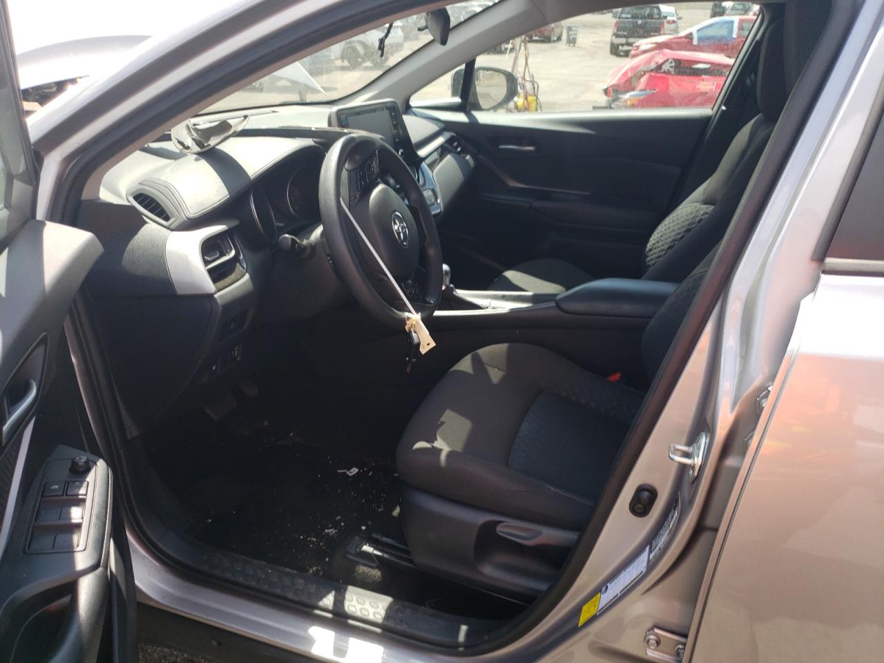 2020 Toyota C-Hr Xle VIN: NMTKHMBX0LR113742 Lot: 54201085