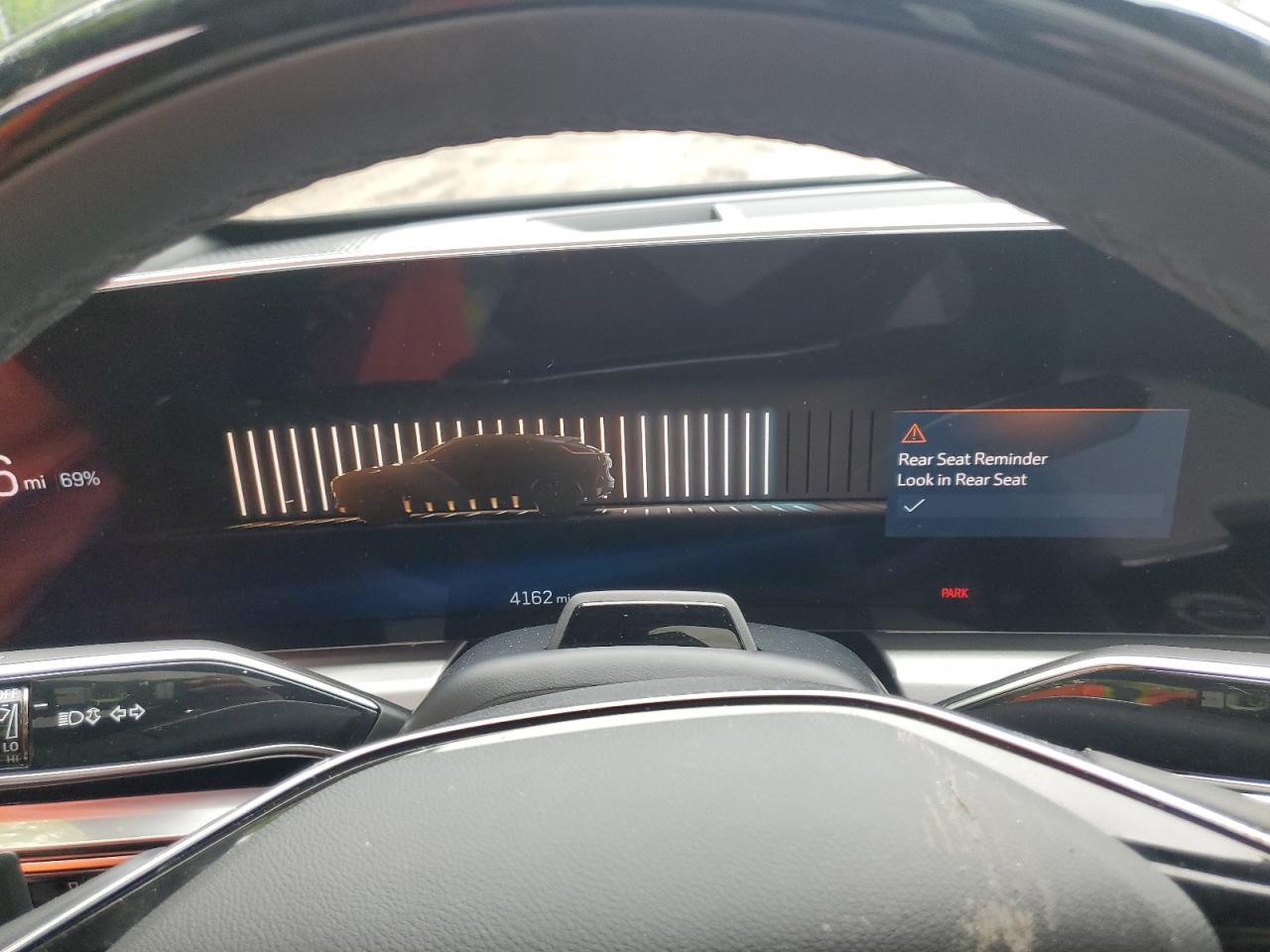 2024 Cadillac Lyriq Luxury VIN: 1GYKPRRK7RZ128977 Lot: 56977065