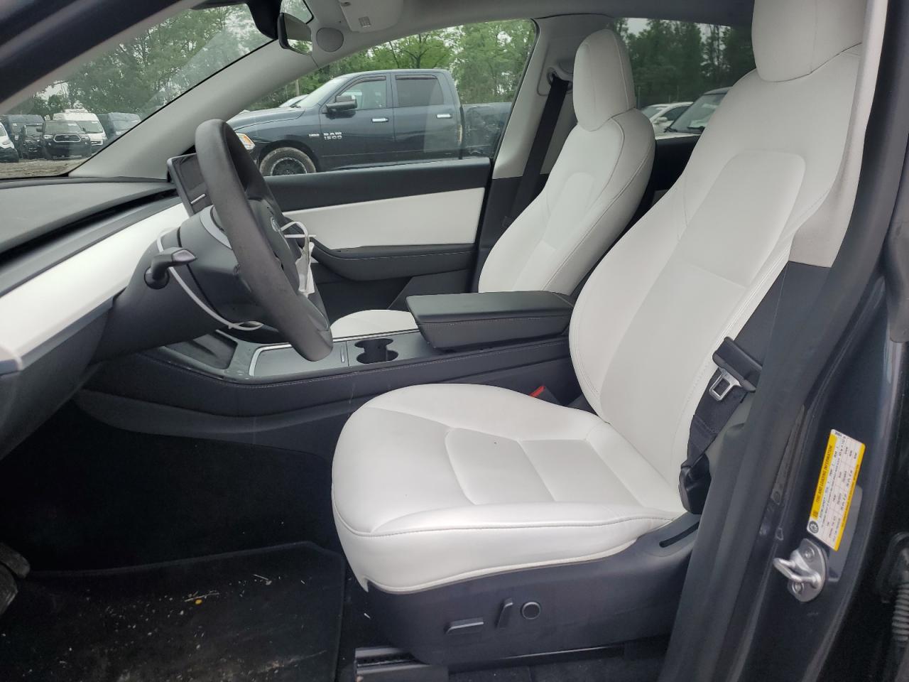 2022 Tesla Model Y VIN: 7SAYGDEE9NF389064 Lot: 54482375