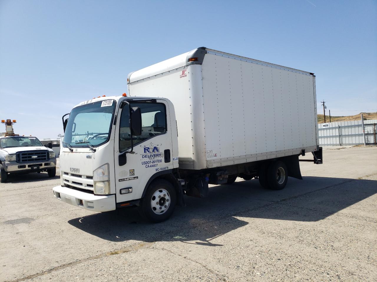 2011 Isuzu Npr for Sale in Sacramento, CA - Minor Dent/Scratches