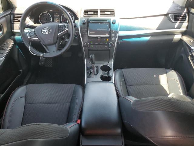  TOYOTA CAMRY 2017 Biały