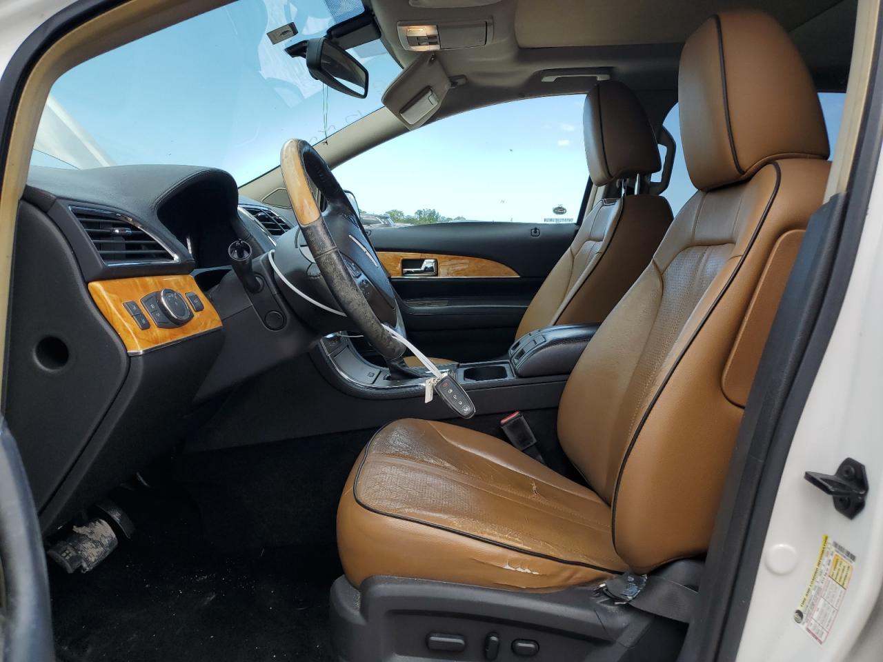 2011 Lincoln Mkx VIN: 2LMDJ8JK3BBJ27582 Lot: 56555245