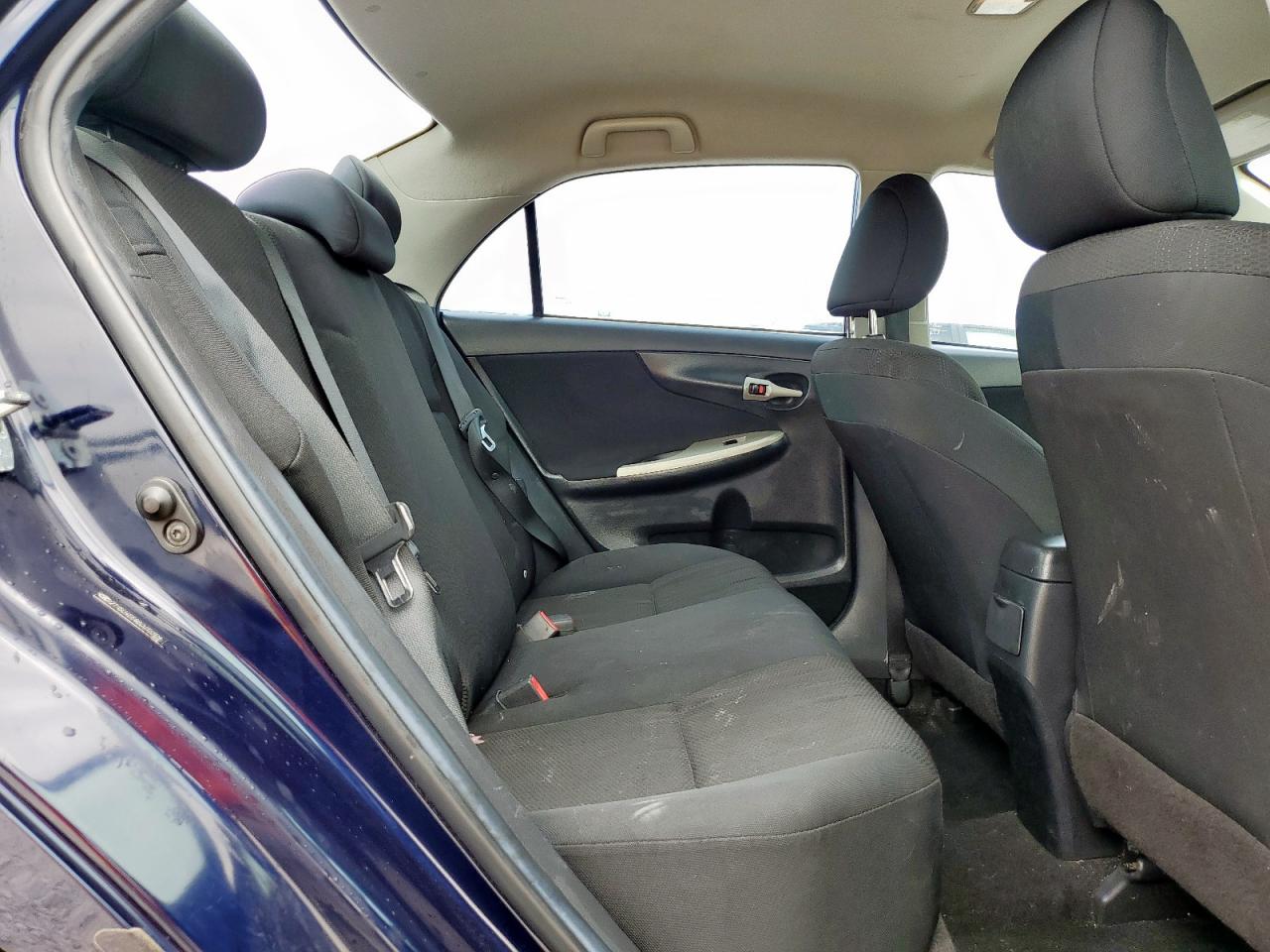 2011 Toyota Corolla Base VIN: 2T1BU4EE8BC613369 Lot: 58668815