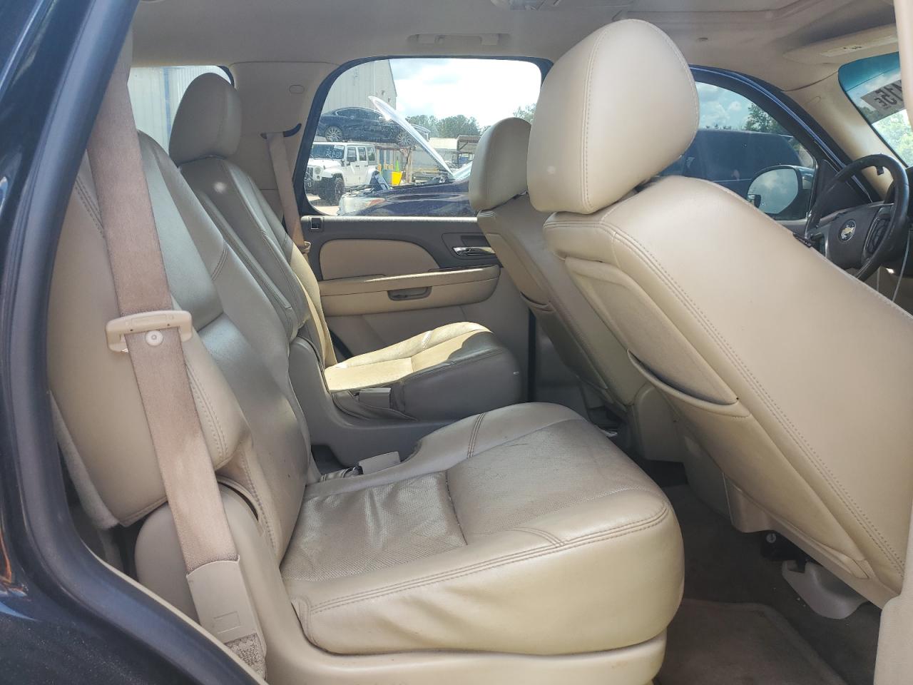 2011 Chevrolet Tahoe C1500 Ltz VIN: 1GNSCCE08BR205761 Lot: 58562415