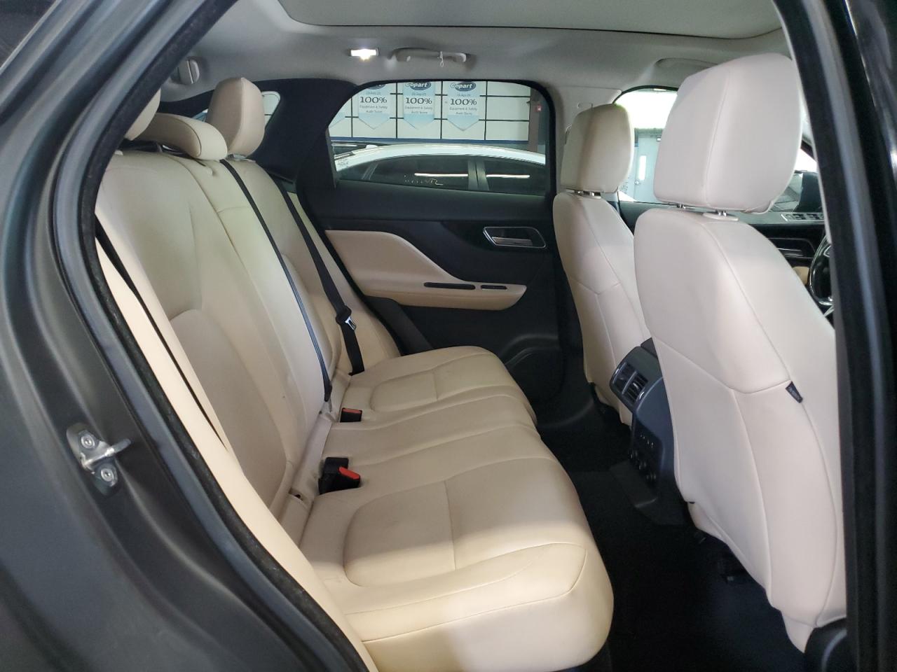 2018 Jaguar F-Pace Premium VIN: SADCJ2GXXJA236650 Lot: 57400915