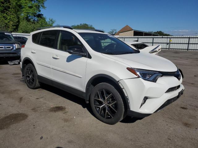  TOYOTA RAV4 2017 White