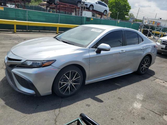 TOYOTA CAMRY SE 2021