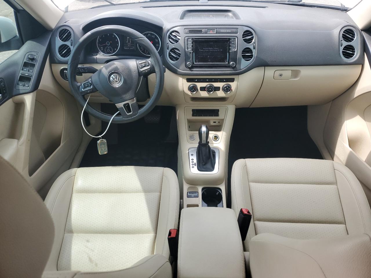 2017 Volkswagen Tiguan S VIN: WVGAV7AX7HK017676 Lot: 58487455