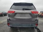 2017 Toyota Highlander Se   for Sale in Pennsburg, PA - Front End