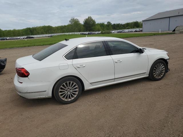  VOLKSWAGEN PASSAT 2017 Белый