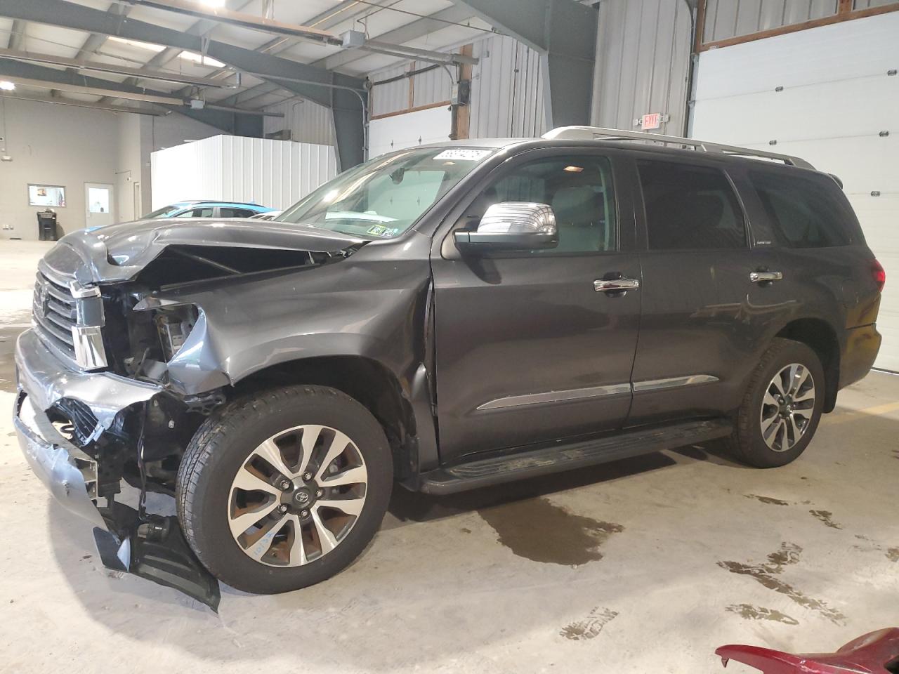 2019 Toyota Sequoia Limited   للبيع في West Mifflin، PA - Rear End