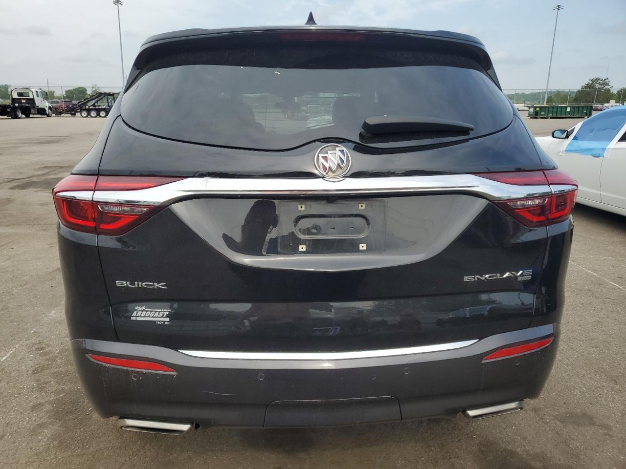 2018 Buick Enclave Premium VIN: 5GAEVBKW2JJ180499 Lot: 57311285