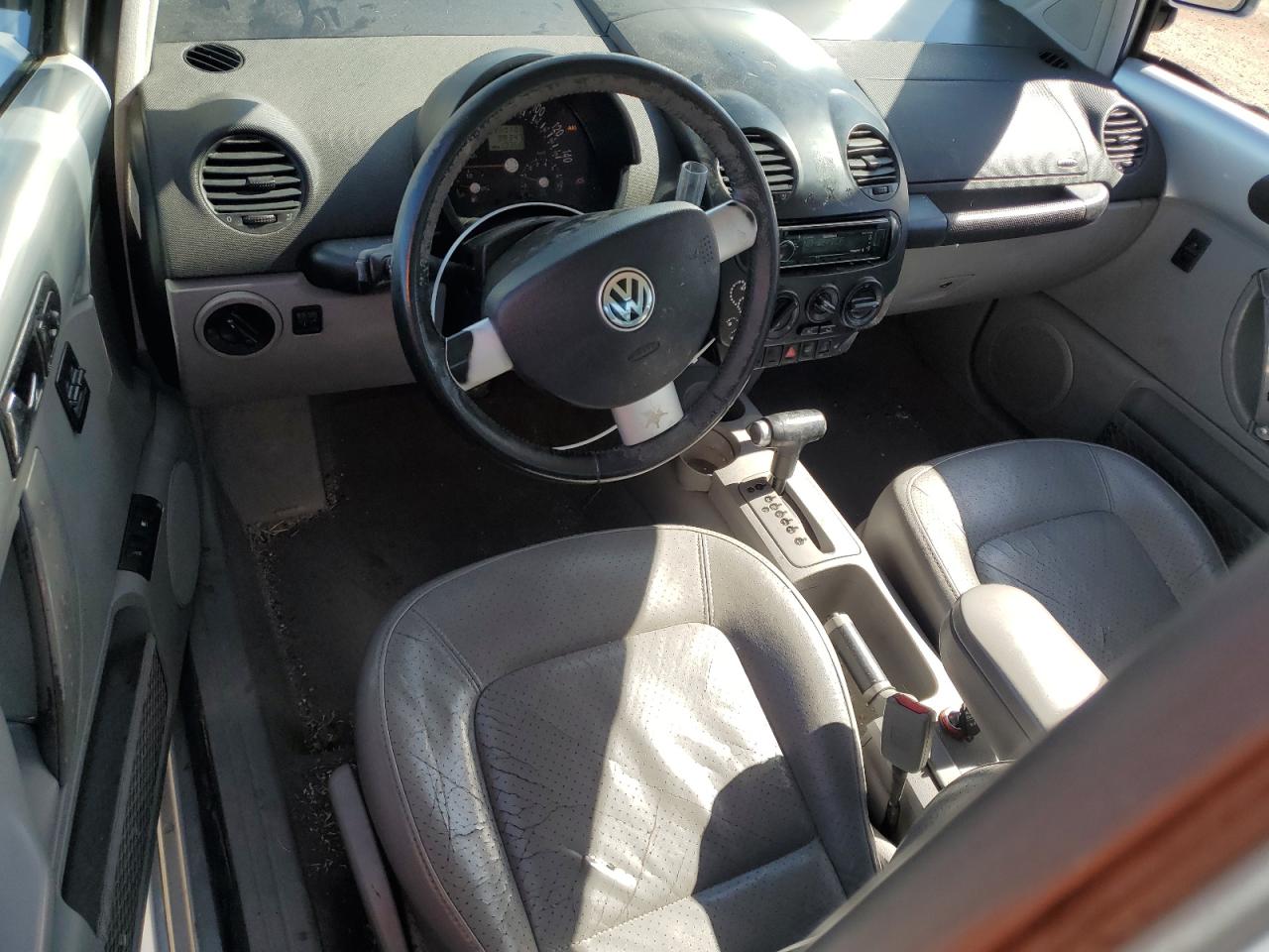 2000 Volkswagen New Beetle Gls VIN: 3VWCA21C5YM476085 Lot: 56998365