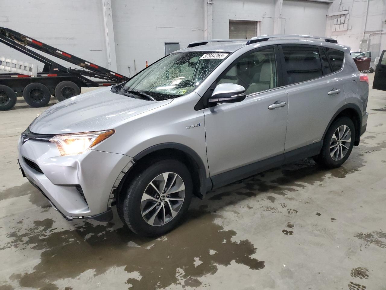 2018 Toyota Rav4 Hv Le en Venta en Fredericksburg, VA - Rear End
