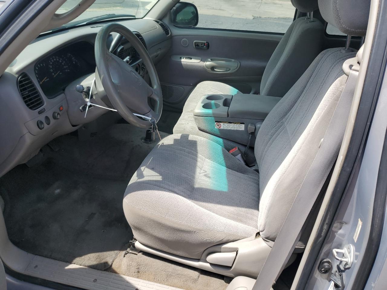 2000 Toyota Tundra Access Cab VIN: 5TBRT3418YS093080 Lot: 55851075