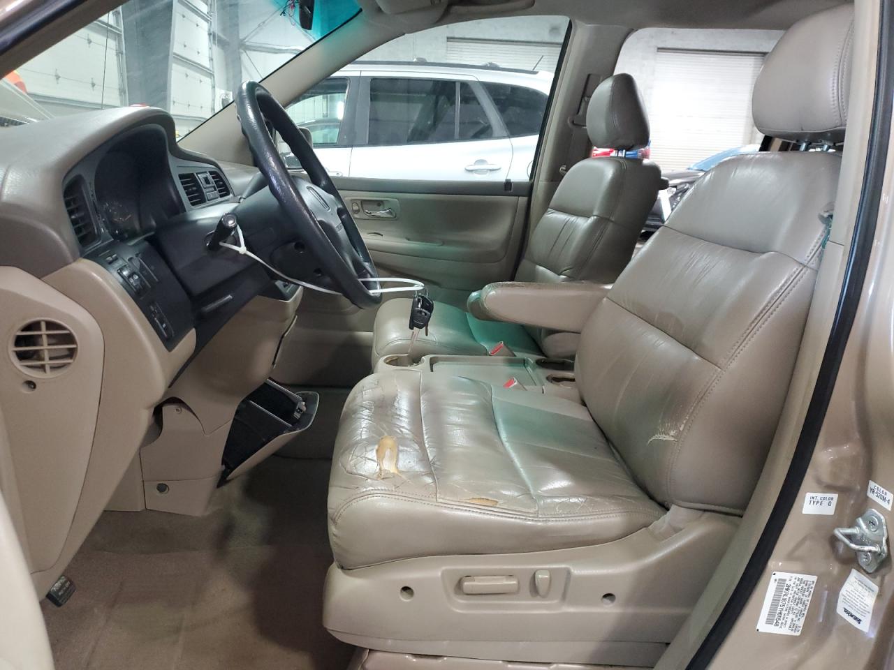 2000 Honda Odyssey Ex VIN: 2HKRL1875YH611548 Lot: 56593275