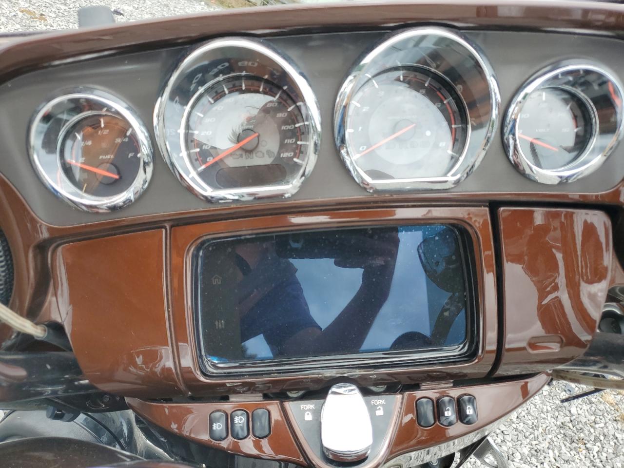 2019 Harley-Davidson Flhtkse VIN: 1HD1TEH12KB956737 Lot: 58660015