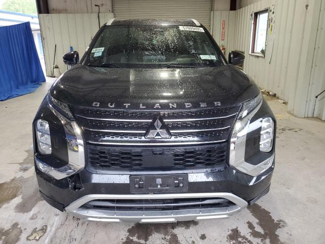  MITSUBISHI OUTLANDER 2022 Czarny