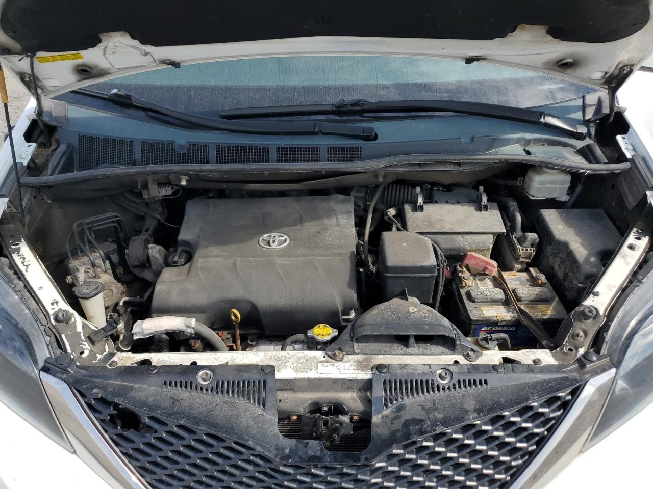 2013 Toyota Sienna Sport VIN: 5TDXK3DC1DS324155 Lot: 56207665