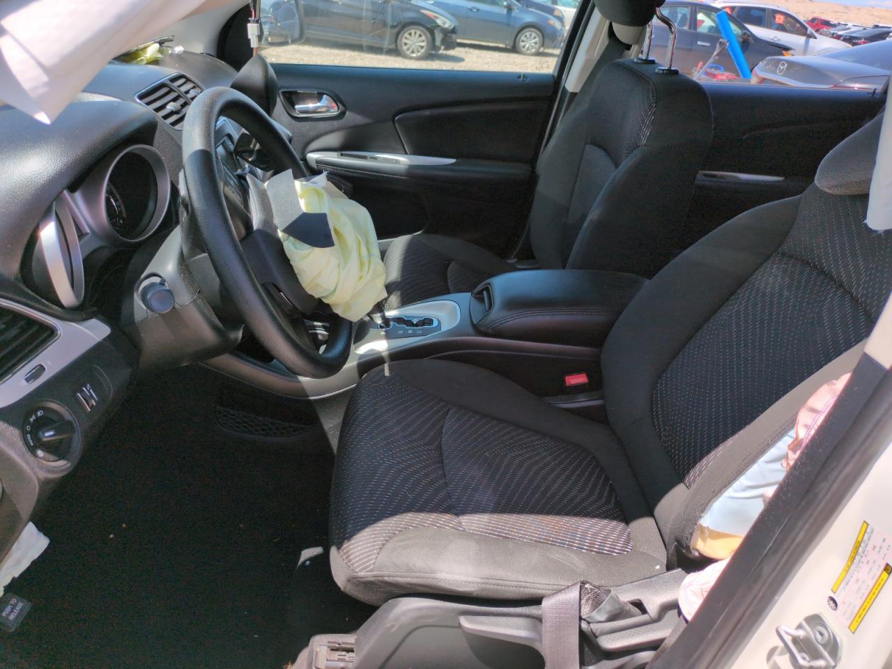 2020 Dodge Journey Se VIN: 3C4PDCAB3LT207316 Lot: 81131505