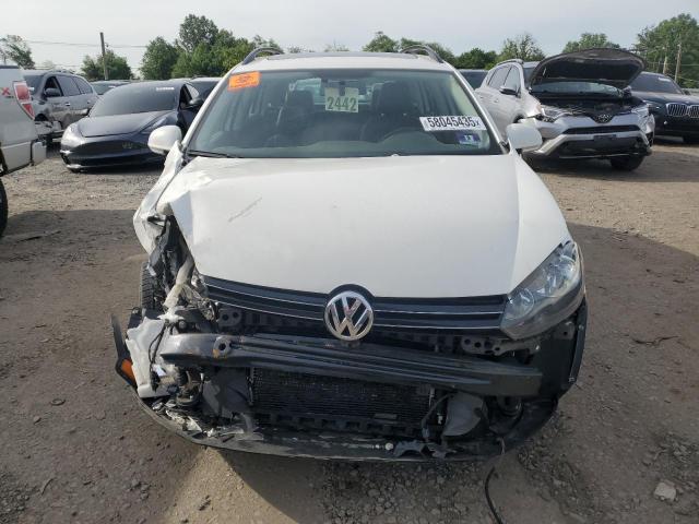  VOLKSWAGEN JETTA 2014 Белы