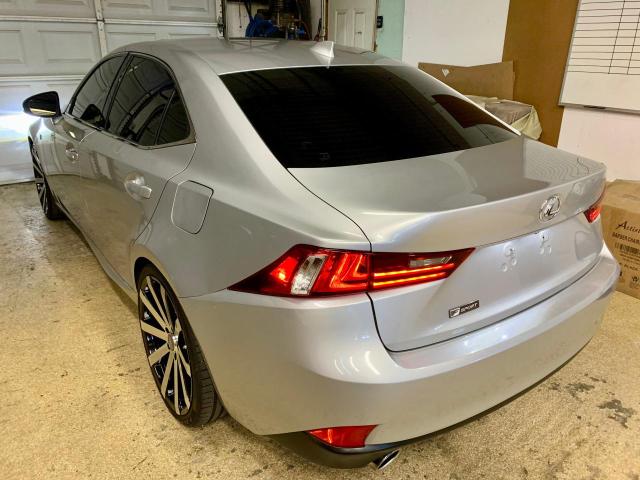 Седаны LEXUS IS 2015 Серебристый